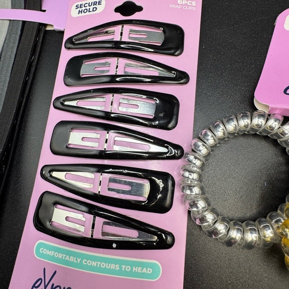 NWT Expressions Hair Accessories Bundle - Picture 4 of 6
